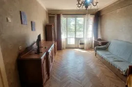 ქირავდება ბინა, 2 ოთახიანი, ძველი აშენებული, თბილისი, დიღმის მასივი