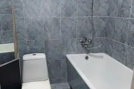 ქირავდება ბინა, 2 ოთახიანი, ძველი აშენებული, თბილისი, დიღმის მასივი