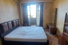ქირავდება ბინა, 2 ოთახიანი, ძველი აშენებული, თბილისი, დიღმის მასივი