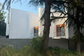Продается Дом, 8 Kомнатная,  Окрестности Тбилиси, Окрокана