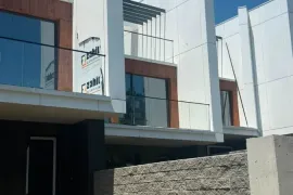 Продается Дом, 8 Kомнатная,  Окрестности Тбилиси, Окрокана