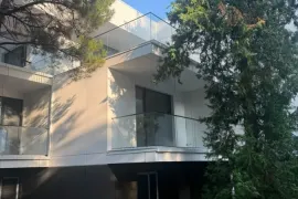 Продается Дом, 8 Kомнатная,  Окрестности Тбилиси, Окрокана