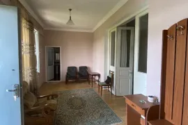 ქირავდება ბინა, 6 ოთახიანი, ახალი აშენებული, გორი, გორი