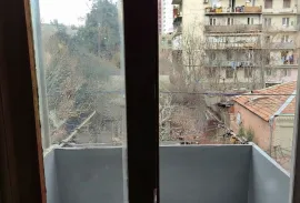 იყიდება ბინა, 4 ოთახიანი, ძველი აშენებული, თბილისი, დიდუბე