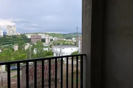 იყიდება სახლი, 8 ოთახიანი, თბილისი, ლისის ტბა
