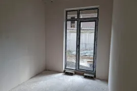 იყიდება სახლი, 8 ოთახიანი, თბილისი, ლისის ტბა