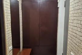 ქირავდება ბინა, 1 ოთახიანი, ძველი აშენებული, თბილისი, დიღმის მასივი