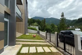 იყიდება სახლი, 5 ოთახიანი, ბათუმი