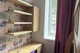 Продается квартира, 5 Kомнатная, Старое здание, Тбилиси, saburtalo