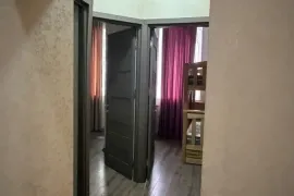 Продается квартира, 5 Kомнатная, Старое здание, Тбилиси, saburtalo