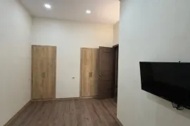 Продается квартира, 5 Kомнатная, Старое здание, Тбилиси, saburtalo