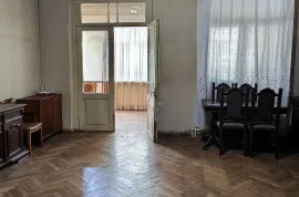 იყიდება სახლი, 4 ოთახიანი, თბილისი, ნაძალადევი