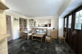 იყიდება სახლი, 8 ოთახიანი, თბილისის შემოგარენი, წყნეთი