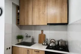 Продается квартира, 4 Kомнатная, Старое здание, Тбилиси, saburtalo