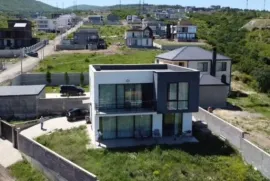 House For Sale, 5 Room, Tbilisi, Lisi lake