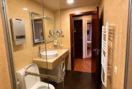 Продается квартира, 2 Kомнатная, Старое здание, Кобулетский Район, Кобулети