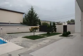 იყიდება სახლი, 7 ოთახიანი, თბილისი, დიდი დიღომი