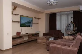 Аренда, 4 Kомнатная, Новостройка, Тбилиси, Чугурети