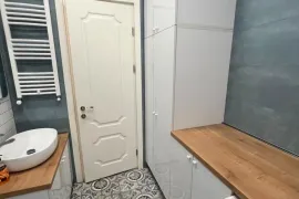 Аренда, 3 Kомнатная, Новостройка, Тбилиси, Чугурети
