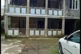 იყიდება სახლი, 4 ოთახიანი, ბათუმი