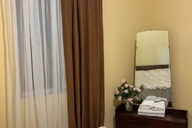 Аренда, 2 Kомнатная, Старое здание, Батуми, Район аэропорта