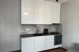 იყიდება ბინა, 3 ოთახიანი, ახალი აშენებული, თბილისი, საბურთალო