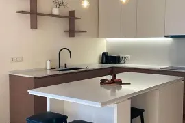 Аренда Дома, 5 Kомнатная,  Окрестности Тбилиси, Табахмела