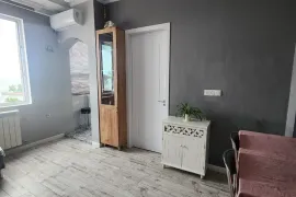 ქირავდება ბინა, 2 ოთახიანი, ახალი აშენებული, ბათუმი, ძველი ბათუმის უბანი