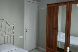 ქირავდება ბინა, 2 ოთახიანი, ახალი აშენებული, ბათუმი, ძველი ბათუმის უბანი