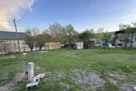 იყიდება სახლი, 5 ოთახიანი, დუშეთი, ბაზალეთი 