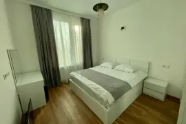 იყიდება სახლი, 7 ოთახიანი, თბილისი, გლდანი