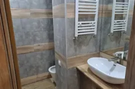 იყიდება, საოფისე ფართი, საბურთალო