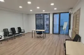იყიდება, საოფისე ფართი, საბურთალო