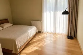 ქირავდება სახლი, 6 ოთახიანი, თბილისის შემოგარენი, წყნეთი