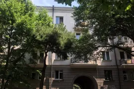 ქირავდება ბინა, 1 ოთახიანი, ძველი აშენებული, თბილისი, ჩუღურეთი
