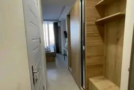 იყიდება ბინა, 1 ოთახიანი, ახალი აშენებული, ბათუმი, აეროპორტის უბანი