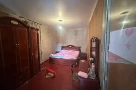 Продается Дом, 3 Kомнатная, Тбилиси, Кукия