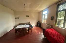 Продается Дом, 3 Kомнатная, Тбилиси, Кукия