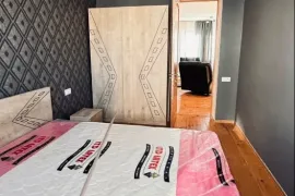 ქირავდება ბინა, 4 ოთახიანი, ძველი აშენებული, თბილისი, დიდი დიღომი