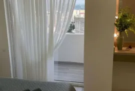 იყიდება ბინა, 3 ოთახიანი, ახალი აშენებული, ბათუმი, აეროპორტის უბანი