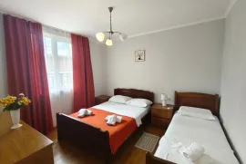 ქირავდება სახლი, 5 ოთახიანი, ოზურგეთი, ურეკი
