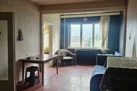 იყიდება ბინა, 3 ოთახიანი, ძველი აშენებული, თბილისი, ისანი