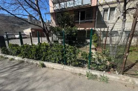 იყიდება ბინა, 3 ოთახიანი, ძველი აშენებული, თბილისი, დიდუბე