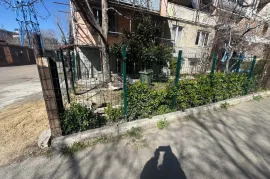 იყიდება ბინა, 3 ოთახიანი, ძველი აშენებული, თბილისი, დიდუბე