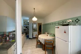 Apartment for sale, 4 Room, Old building, Tbilisi, saburtalo