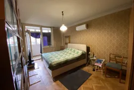 Apartment for sale, 4 Room, Old building, Tbilisi, saburtalo