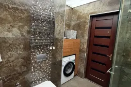 ქირავდება ბინა, 2 ოთახიანი, ახალი აშენებული, ბათუმი, ძველი ბათუმის უბანი