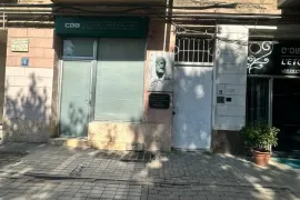 Продается квартира, 3 Kомнатная, Старое здание, Тбилиси, Чугурети