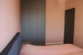 ქირავდება ბინა, 2 ოთახიანი, ახალი აშენებული, თბილისი, საბურთალო