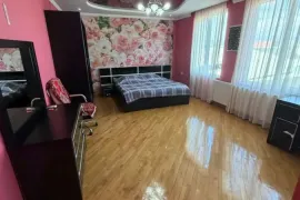Аренда Дома, 5 Kомнатная, Тбилиси, Елия